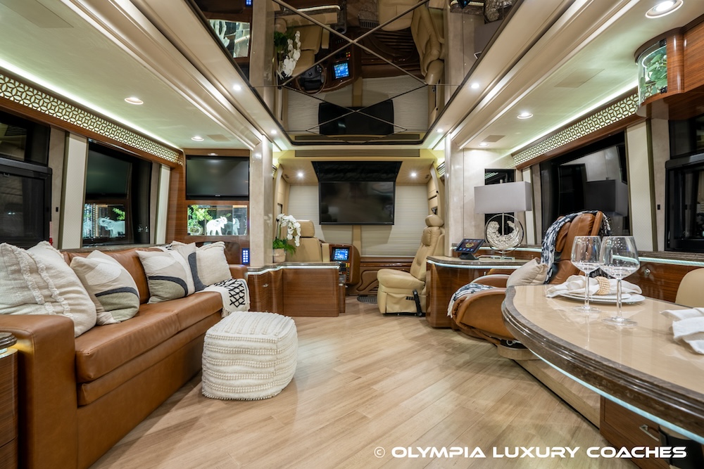 2010 Prevost Marathon XLII For Sale