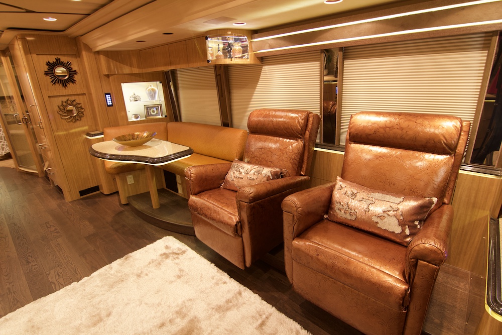 2010 Prevost Marathon XLII For Sale