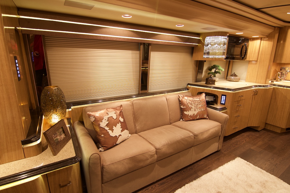 2010 Prevost Marathon XLII For Sale