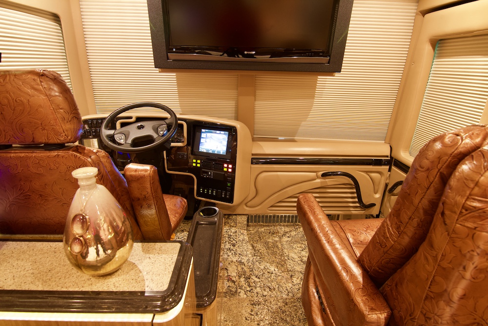 2010 Prevost Marathon XLII For Sale