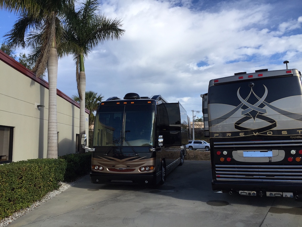 2010 Prevost Millennium H3-45 For Sale