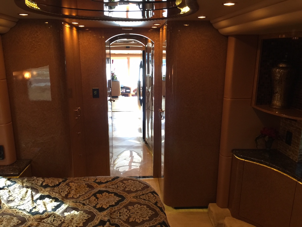 2010 Prevost Millennium H3-45 For Sale