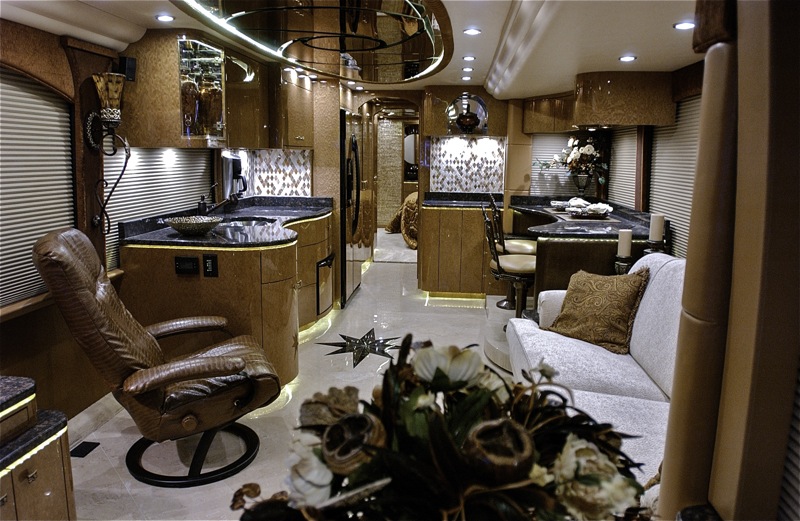 2010 Prevost Millennium H3-45 For Sale