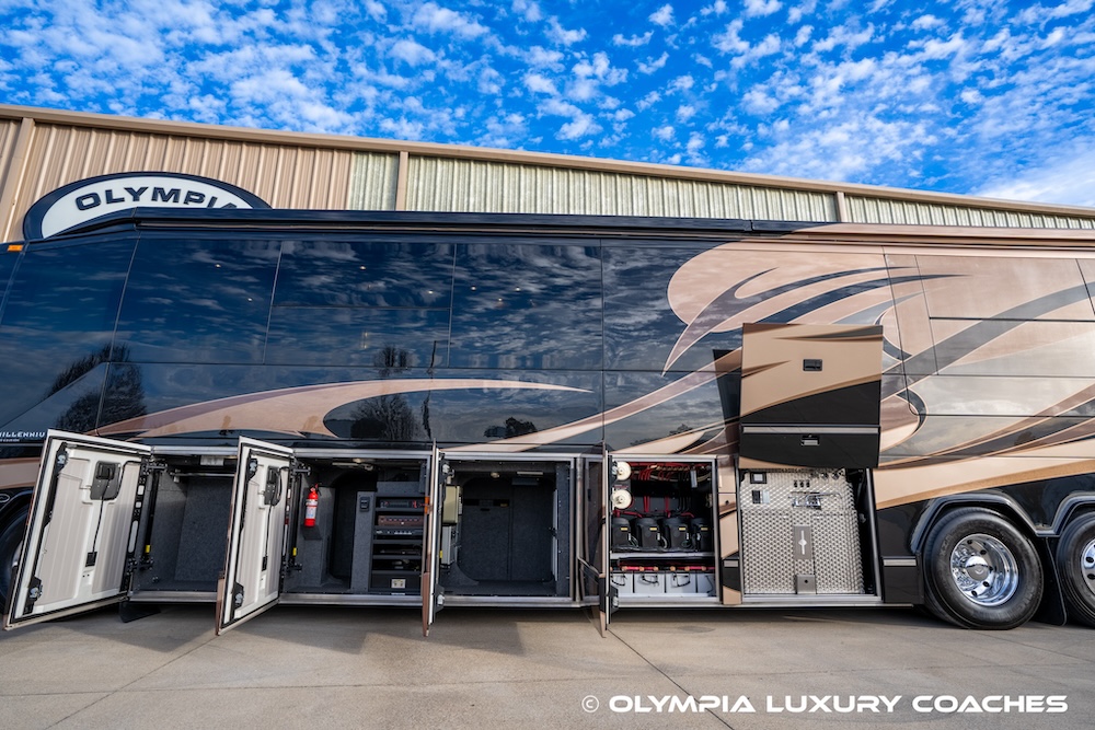 2010 Prevost Millennium H3-45 For Sale