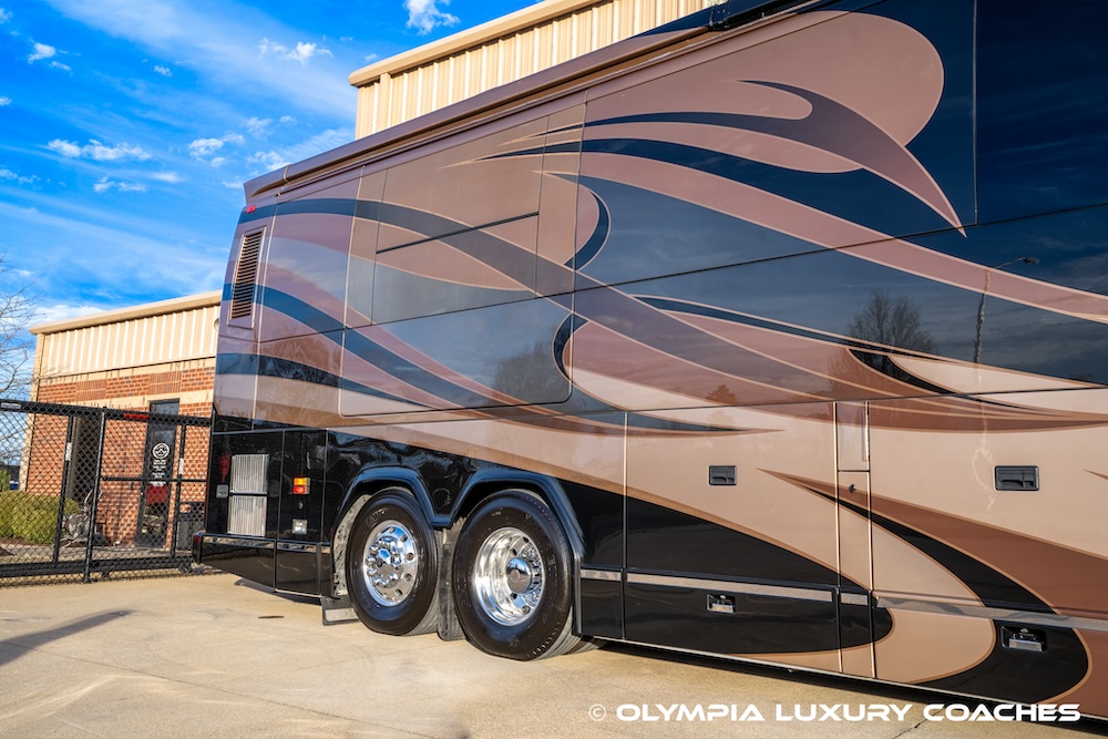 2010 Prevost Millennium H3-45 For Sale