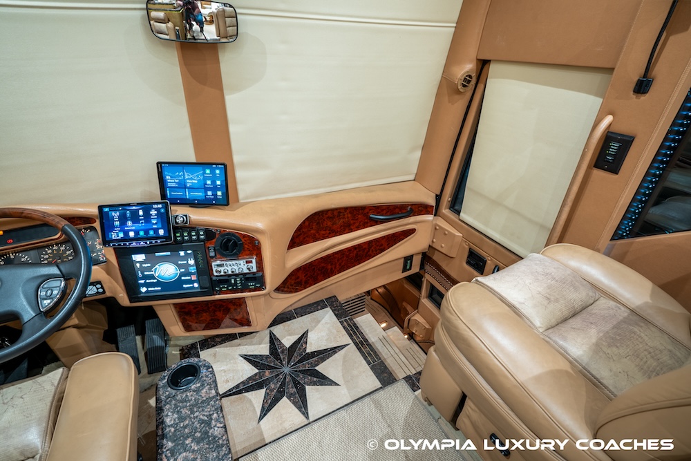 2010 Prevost Millennium H3-45 For Sale