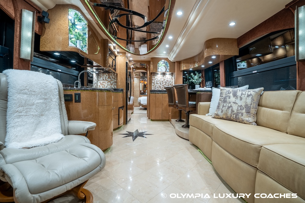 2010 Prevost Millennium H3-45 For Sale