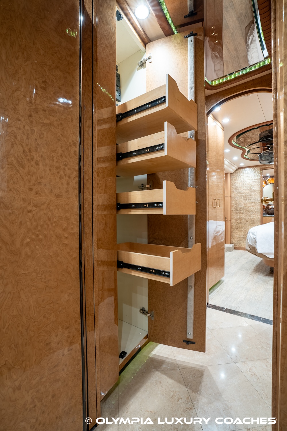 2010 Prevost Millennium H3-45 For Sale