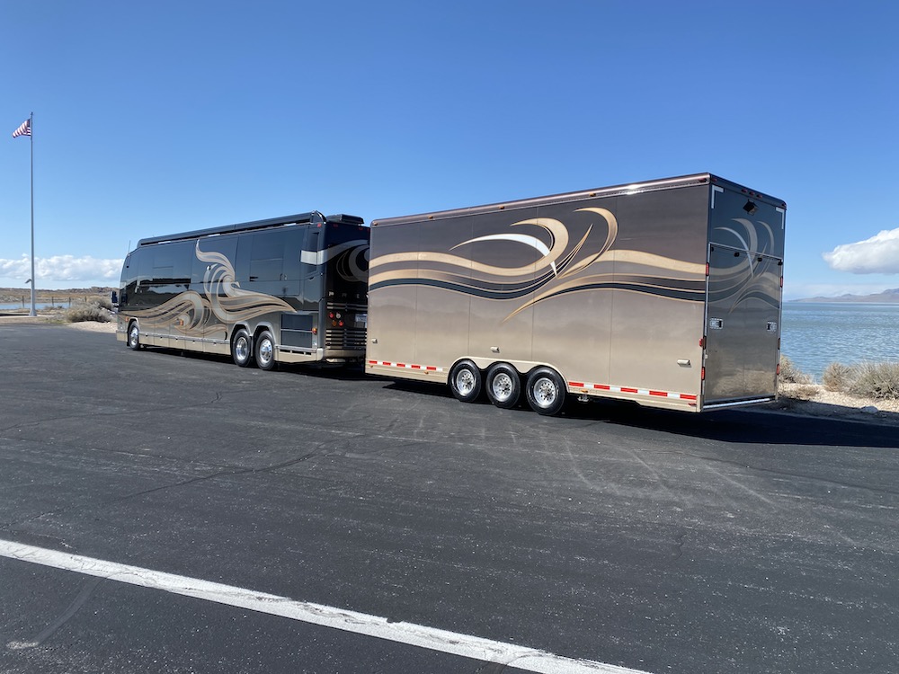 2010 Prevost Parliament H3-45 For Sale