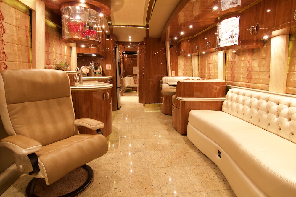 2010 Prevost Parliament XLII For Sale