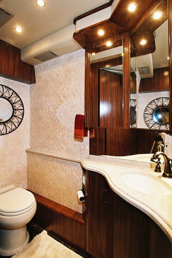 2010 Prevost XLII For Sale