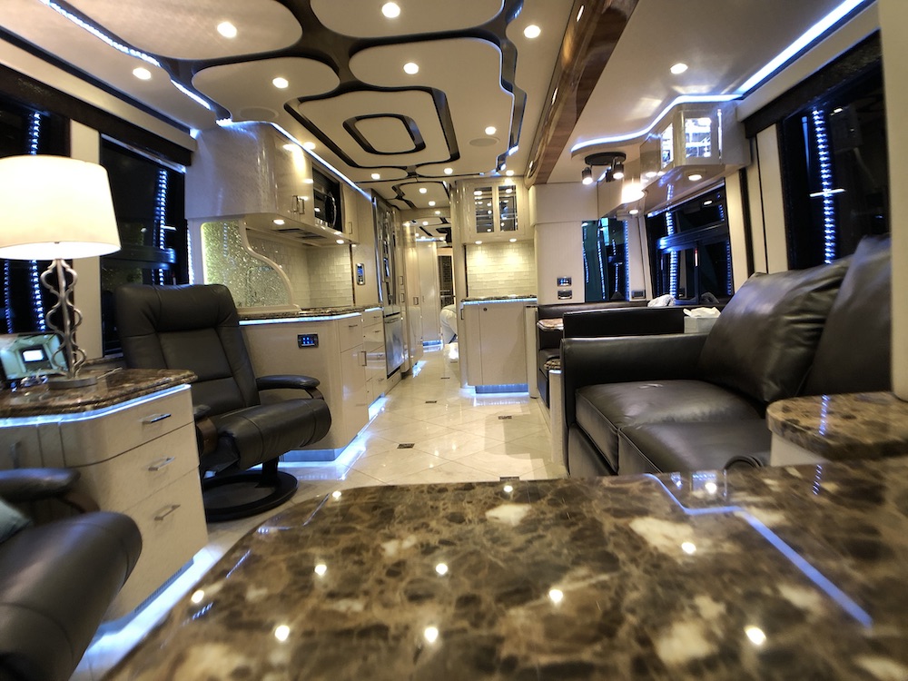 2011 Prevost Featherlite H3-45 For Sale