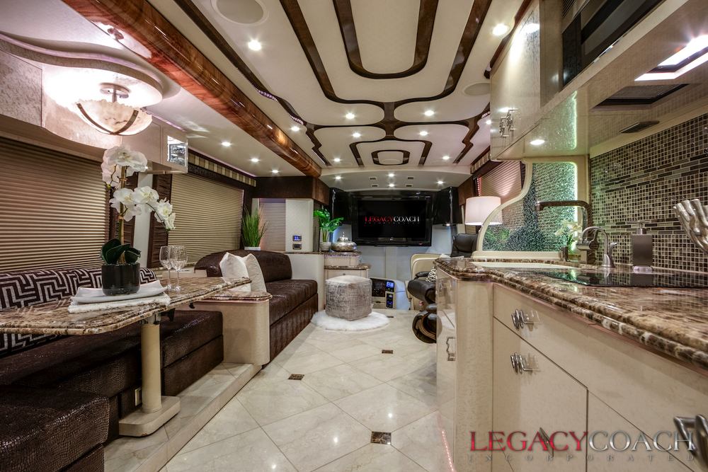 2011 Prevost Featherlite H3-45 For Sale