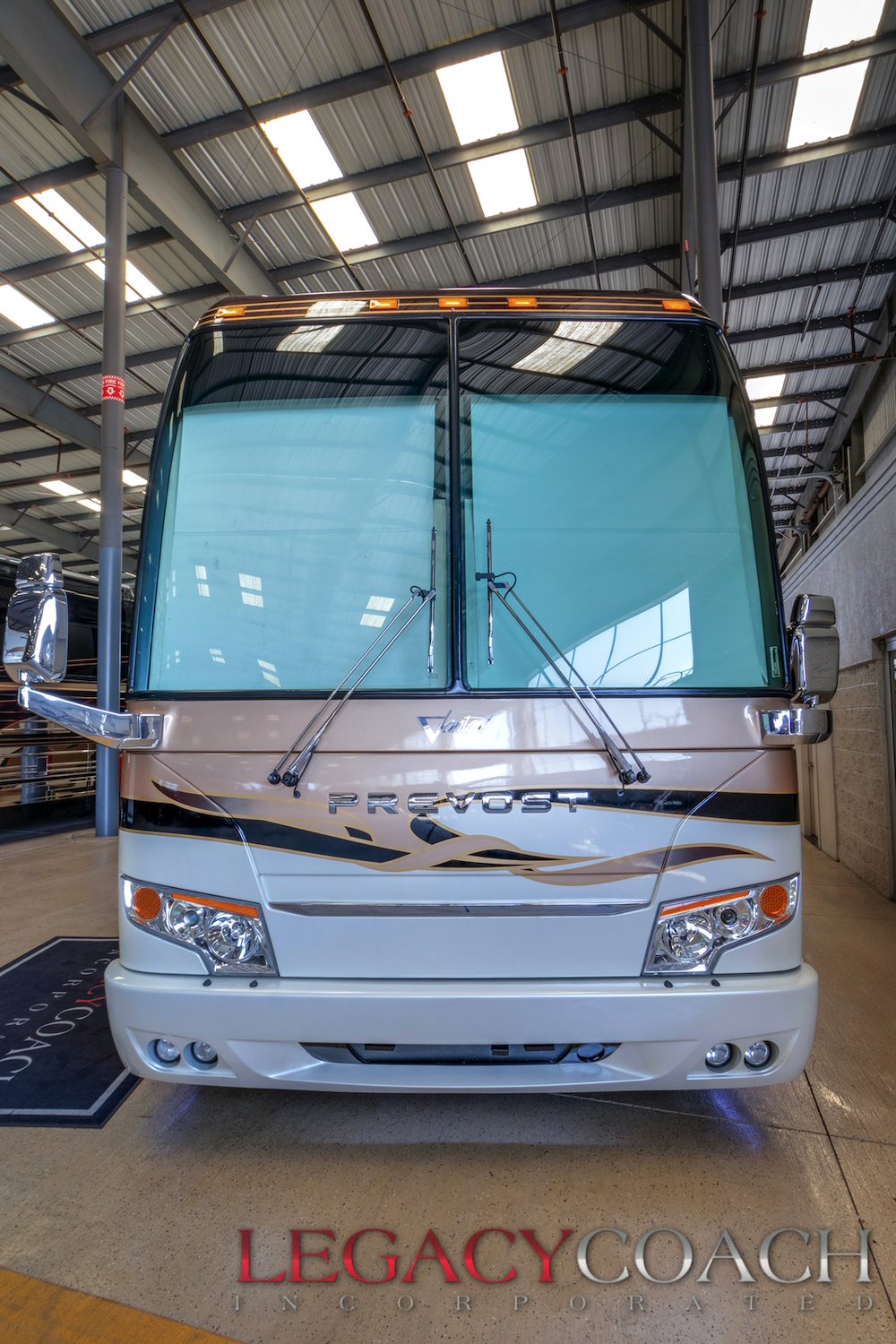 2011 Prevost Featherlite H3-45 For Sale