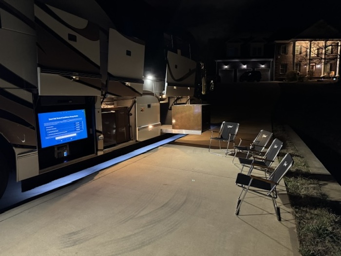 2011 Prevost Featherlite H3-45 For Sale