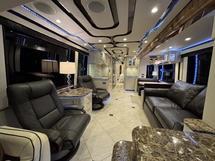 2011 Prevost Featherlite H3-45 For Sale