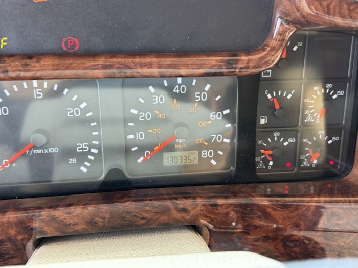 2011 Prevost Featherlite H3-45 For Sale