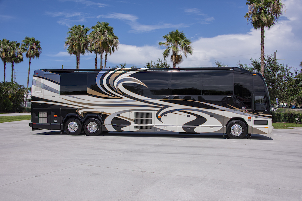 2011 Prevost Liberty H3-45 For Sale