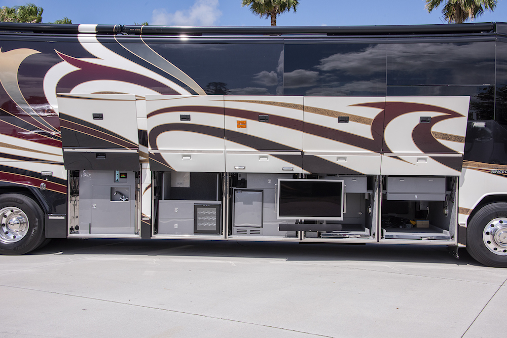 2011 Prevost Liberty H3-45 For Sale