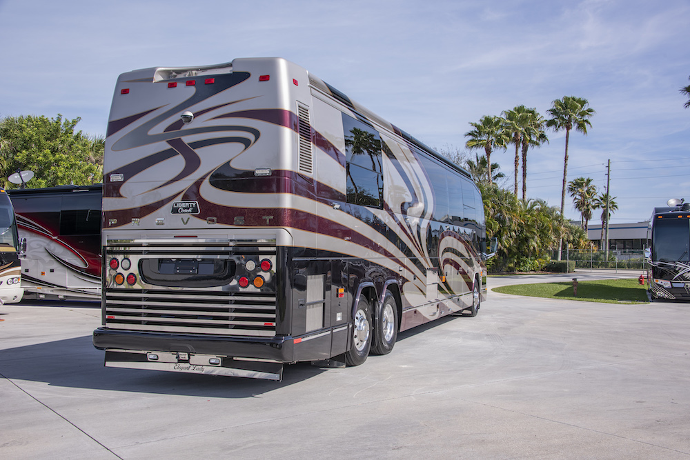 2011 Prevost Liberty H3-45 For Sale