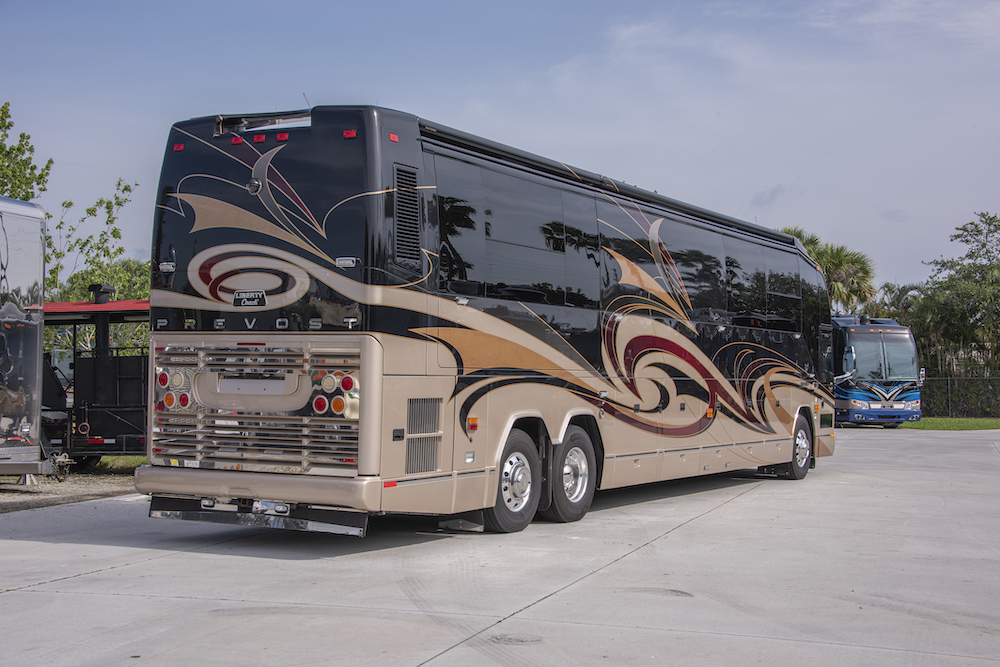 2011 Prevost Liberty H3-45 For Sale