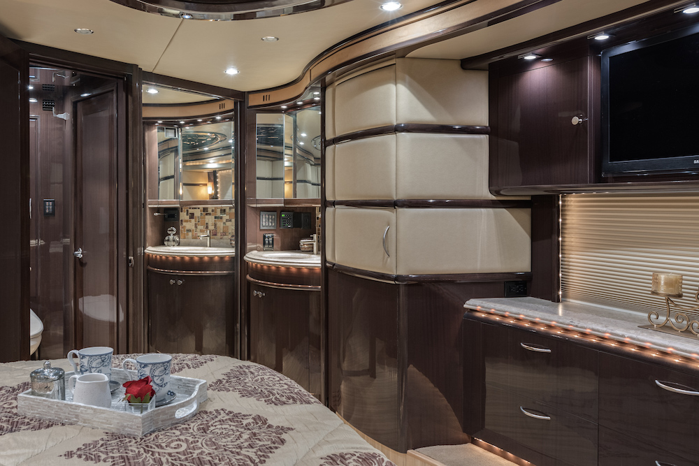 2011 Prevost Liberty H3-45 For Sale