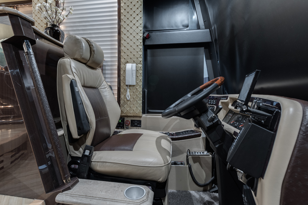 2011 Prevost Liberty H3-45 For Sale