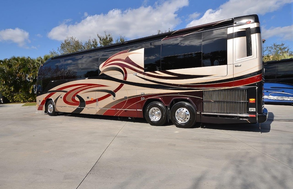 2011 Prevost Liberty H3-45 For Sale