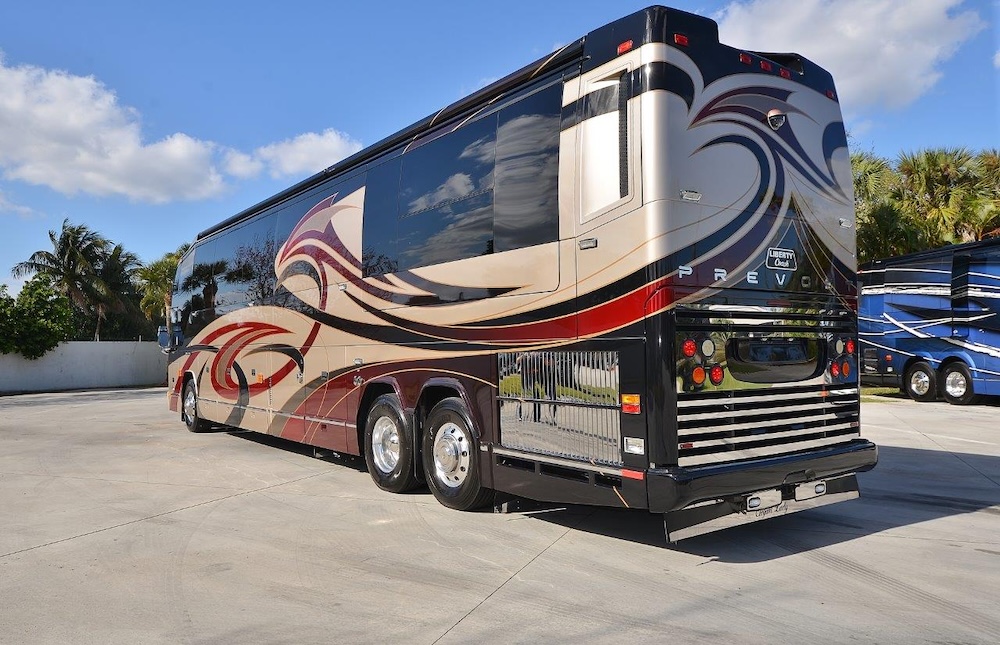 2011 Prevost Liberty H3-45 For Sale