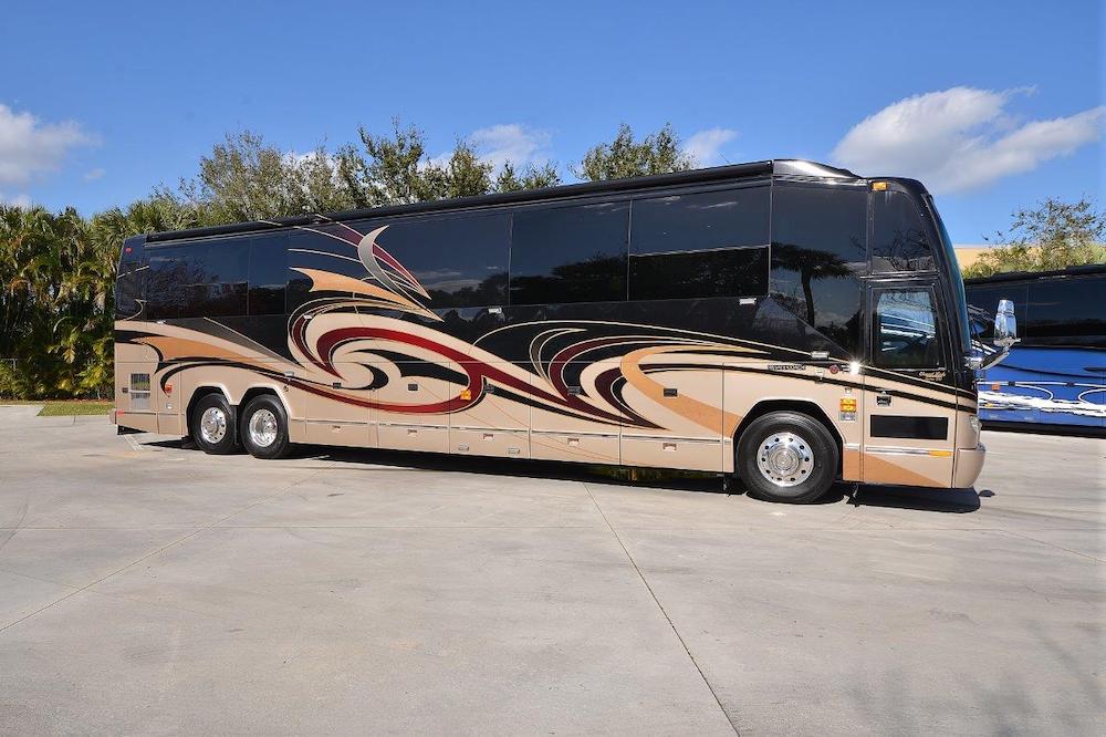 2011  Prevost Liberty H3-45 For Sale