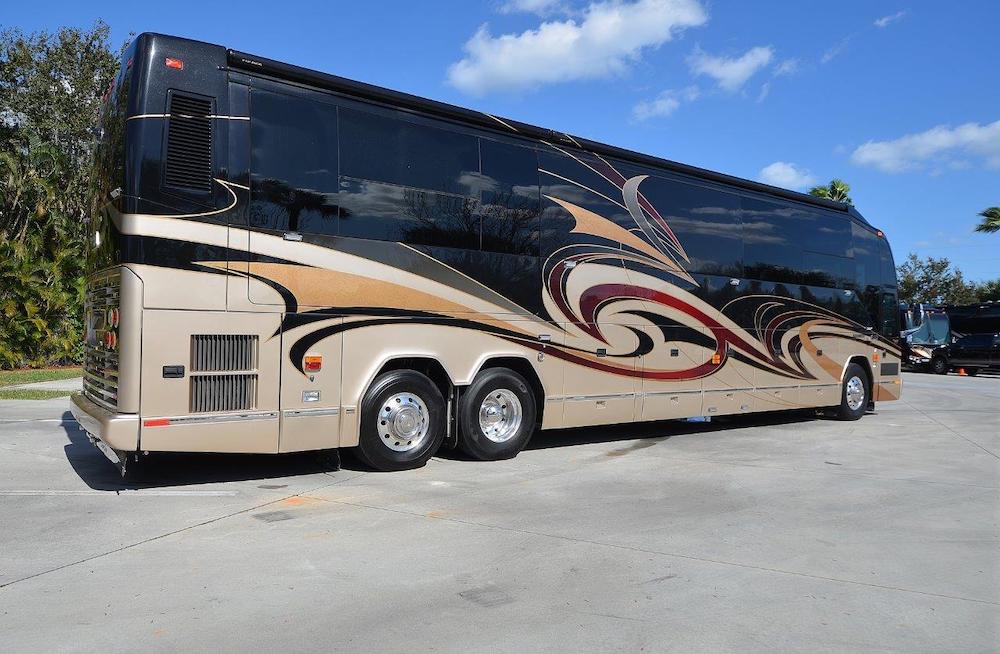 2011  Prevost Liberty H3-45 For Sale