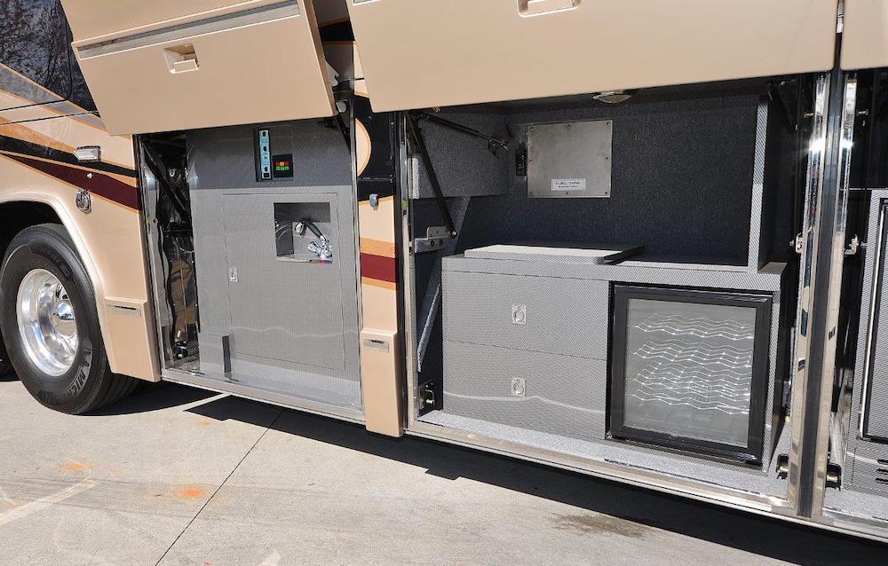 2011  Prevost Liberty H3-45 For Sale