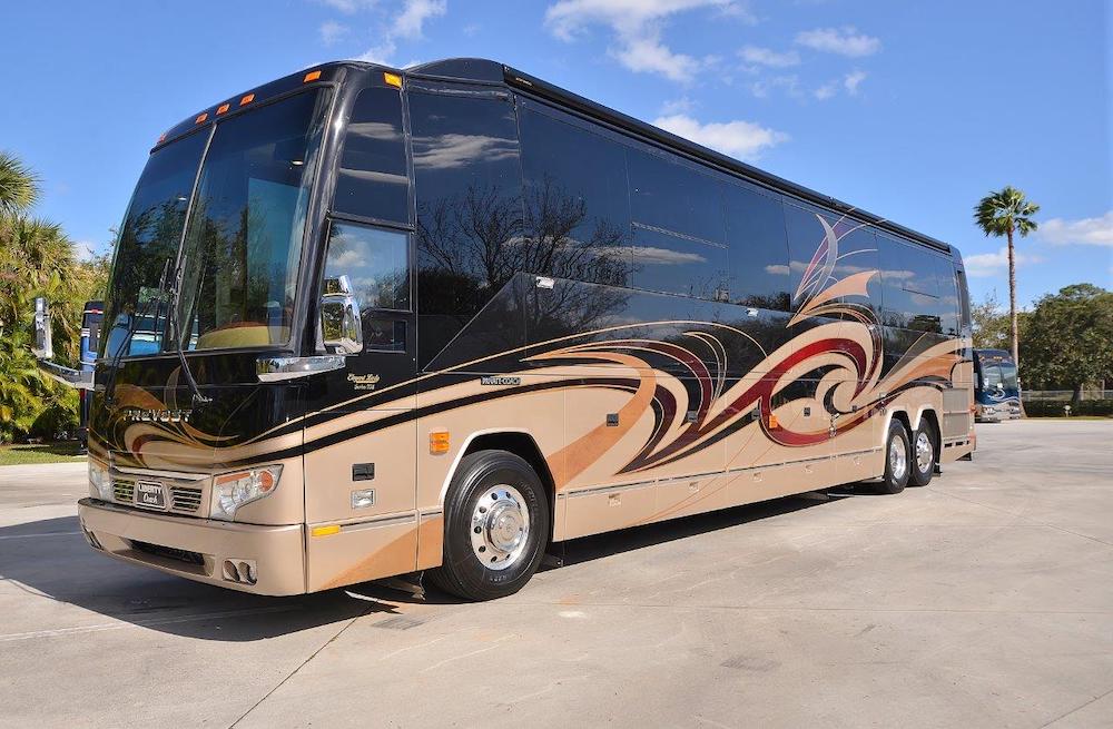 2011  Prevost Liberty H3-45 For Sale