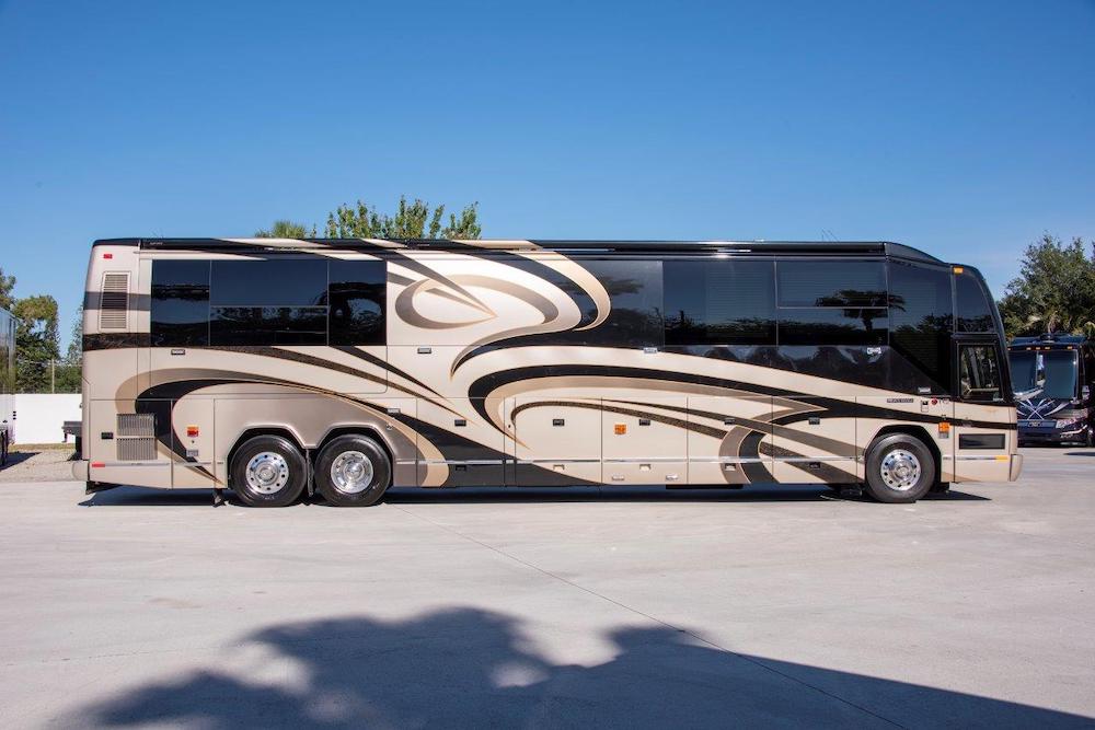 2011 Prevost Liberty H3-45 For Sale