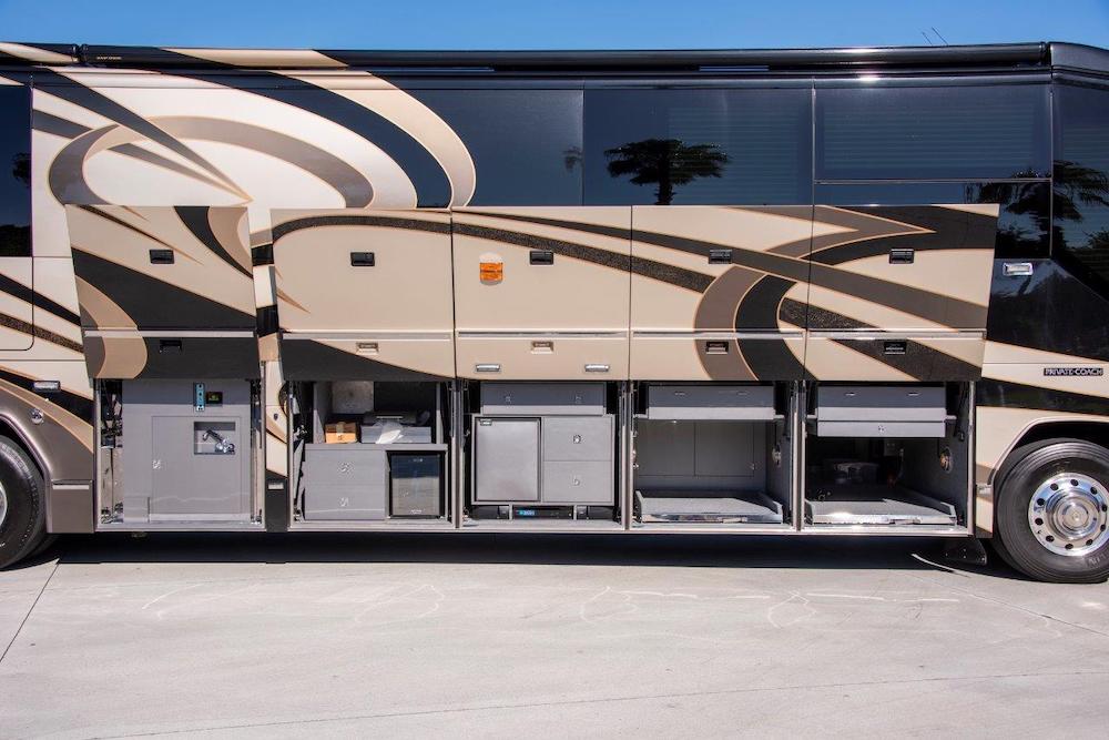 2011 Prevost Liberty H3-45 For Sale