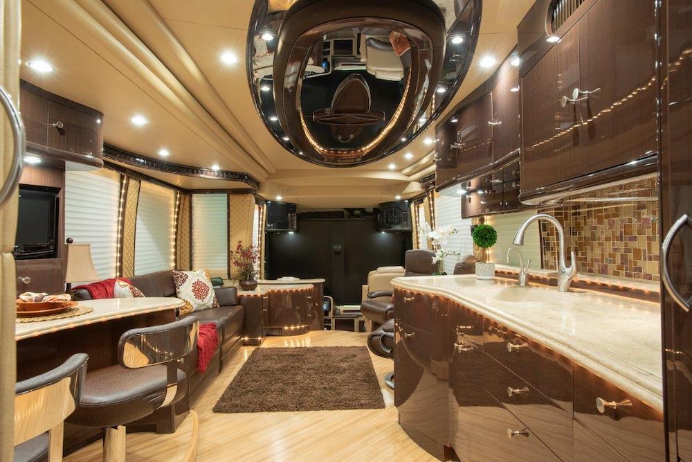 2011 Prevost Liberty H3-45 For Sale