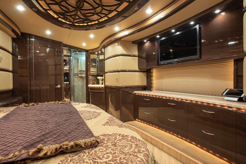 2011 Prevost Liberty H3-45 For Sale