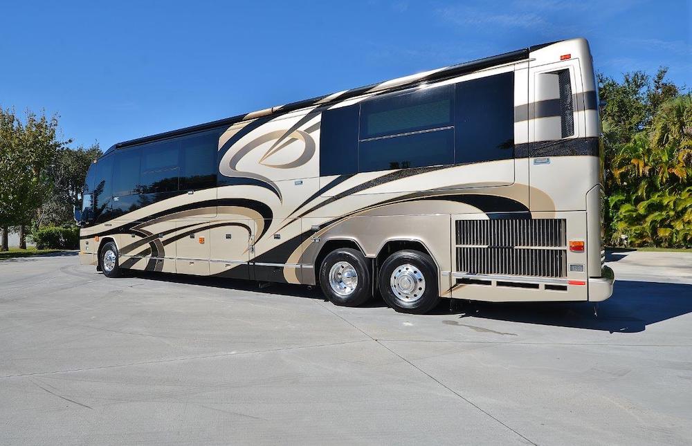 2011 Prevost Liberty H3-45 For Sale