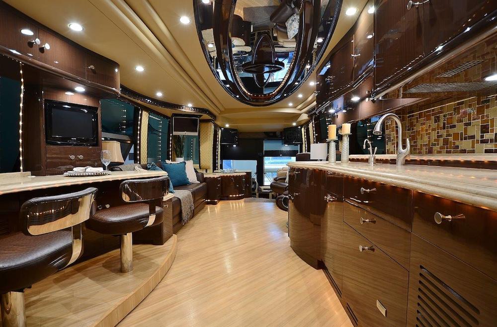 2011 Prevost Liberty H3-45 For Sale