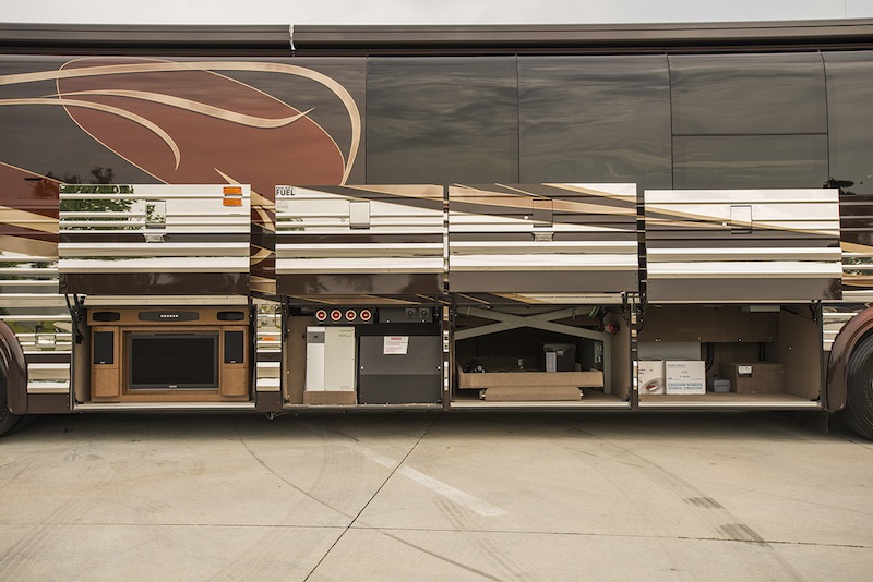 2011 Prevost Marathon XLII For Sale