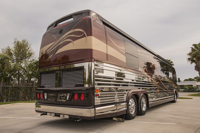 2011 Prevost Marathon XLII For Sale
