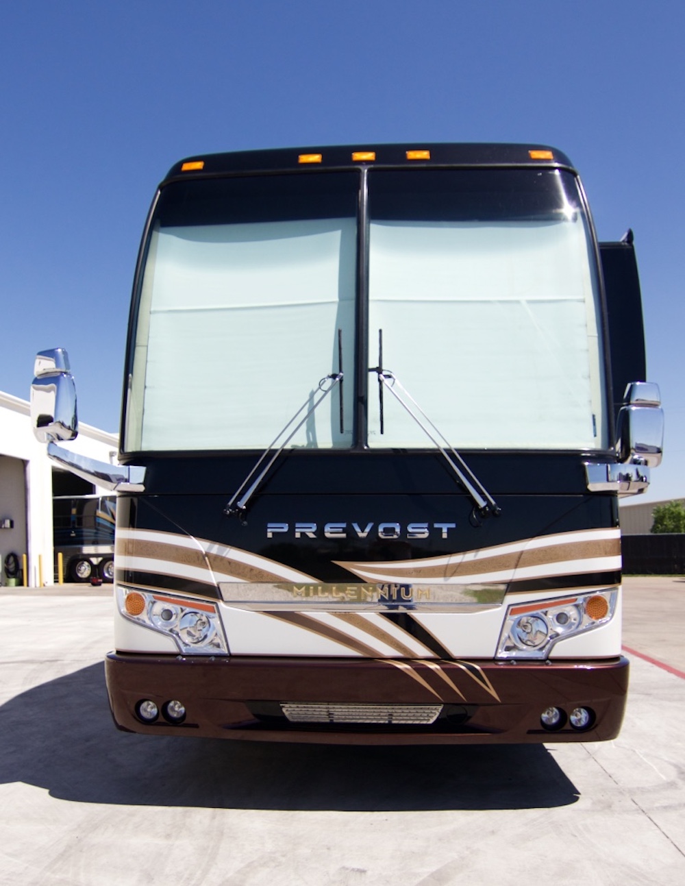 2011 Prevost Millennium H3-45 For Sale