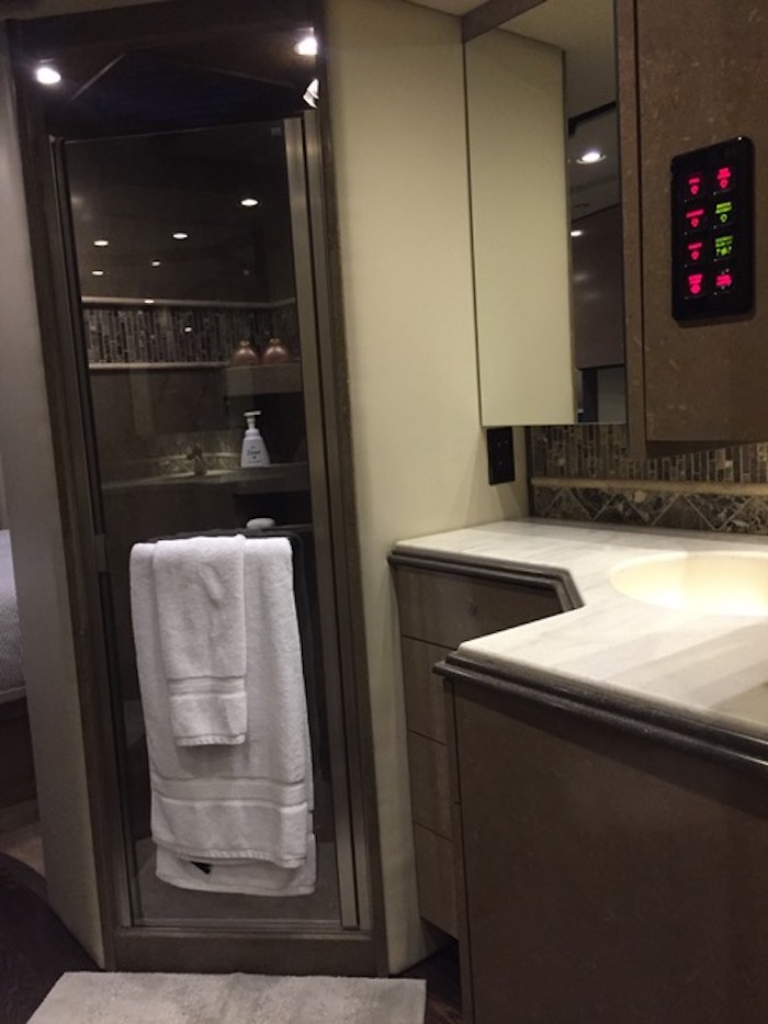2011 Prevost  H3-45 For Sale
