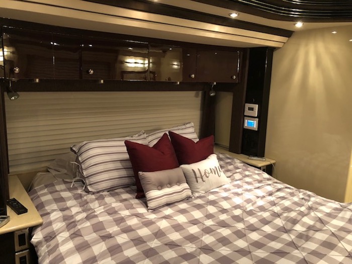 2012 Prevost Country Coach XLII For Sale