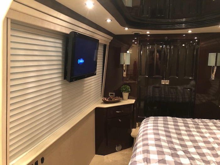 2012 Prevost Country Coach XLII For Sale