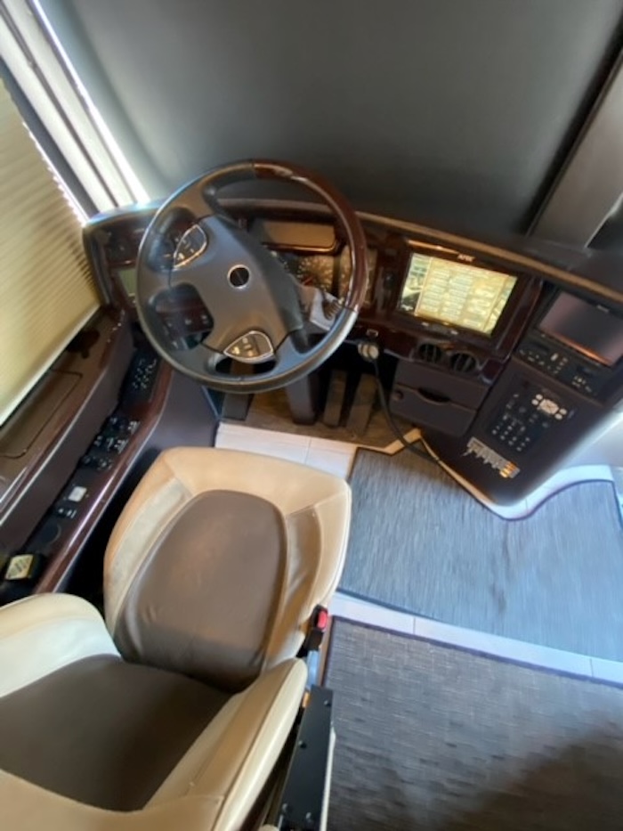 2012 Prevost Featherlite H3-45 For Sale