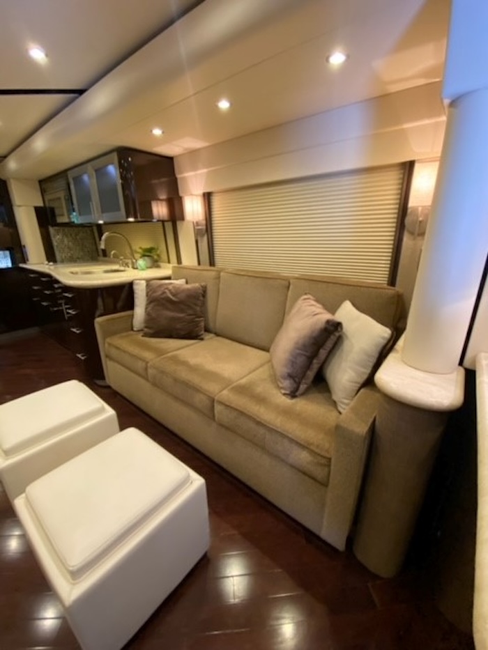 2012 Prevost Featherlite H3-45 For Sale