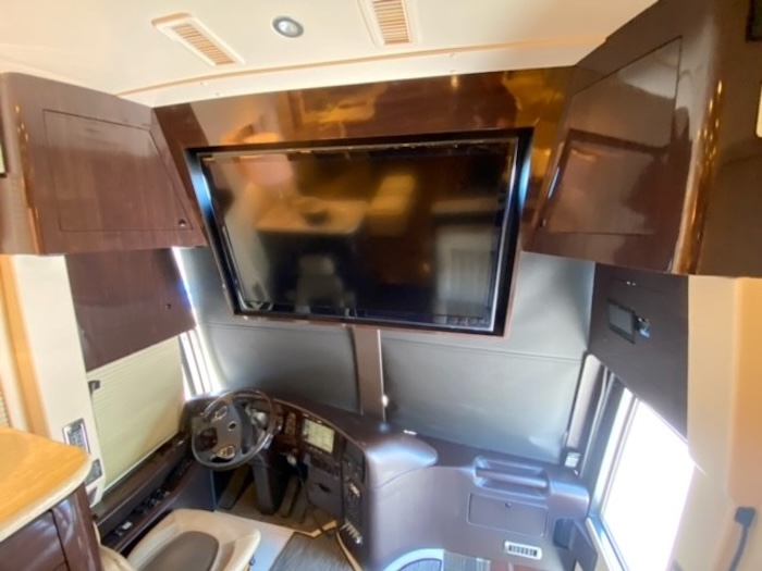 2012 Prevost Featherlite H3-45 For Sale