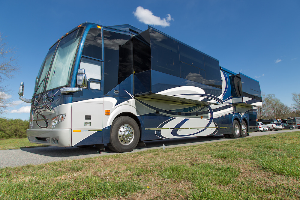 2012 Prevost Legacy H3-45 For Sale