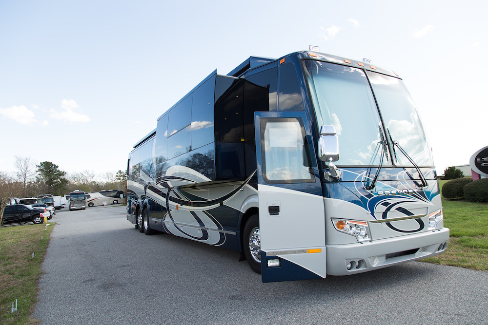 2012 Prevost Legacy H3-45 For Sale